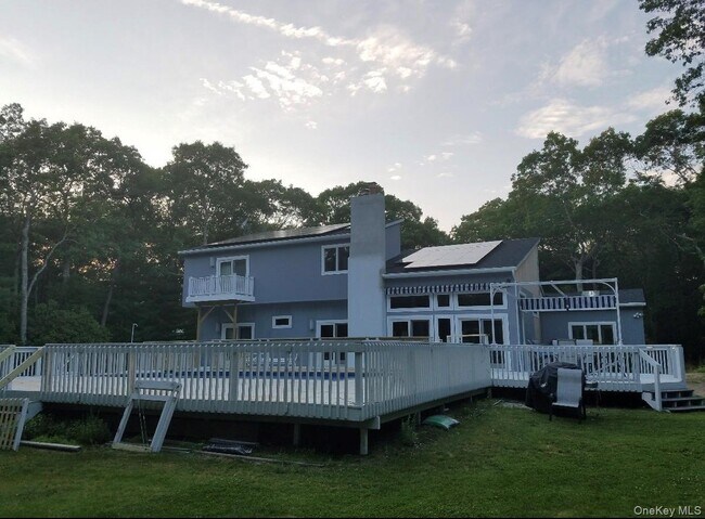 Building Photo - 10 Skyes Neck Ct