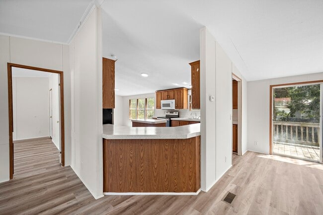 Building Photo - 16482 Pisces Rd