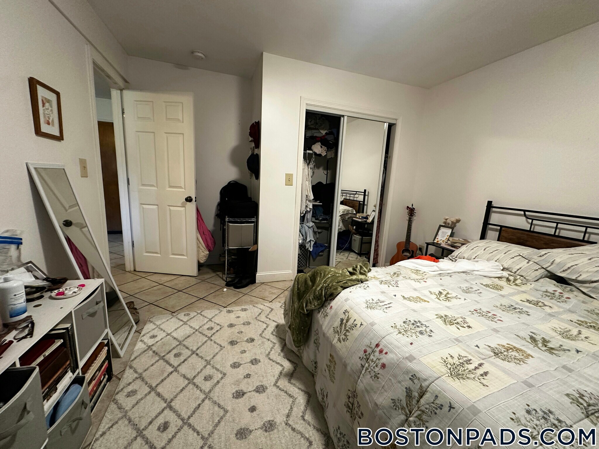 Building Photo - 140 Kenrick St