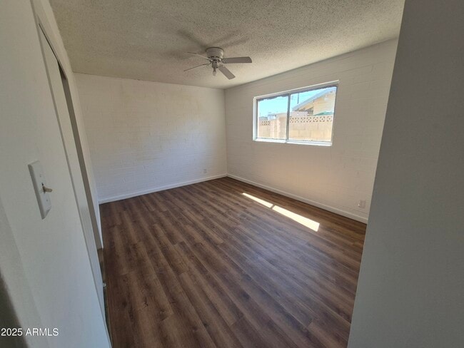 Building Photo - 3945 W Orange Dr