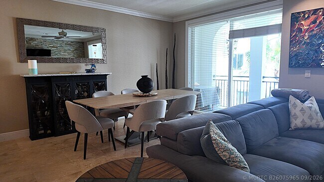Building Photo - 3038 Waterside Cir