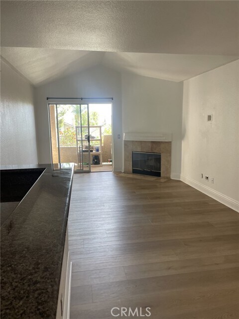 Building Photo - 2325 Del Mar Way