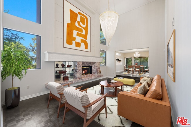 Building Photo - 15656 Crownridge Pl