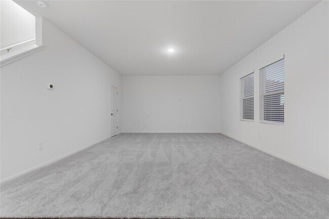 Building Photo - 337 Wedemeyer St