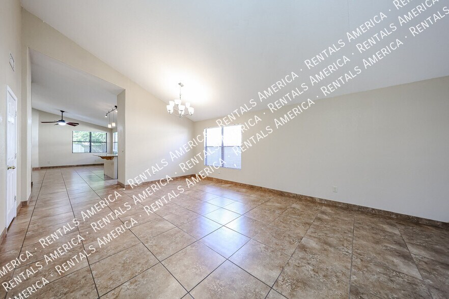 Building Photo - 16646 N 59th Pl