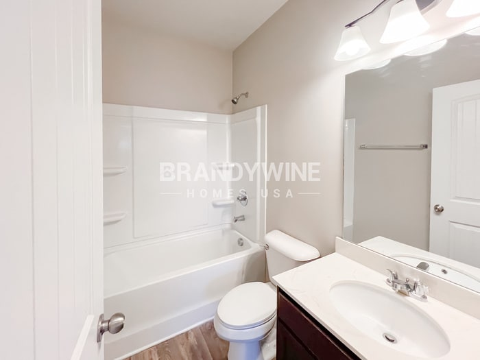 Building Photo - 108 Howard Ave