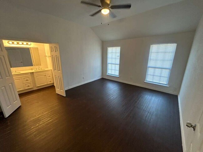 Building Photo - 2805 Spanish Bay Ln