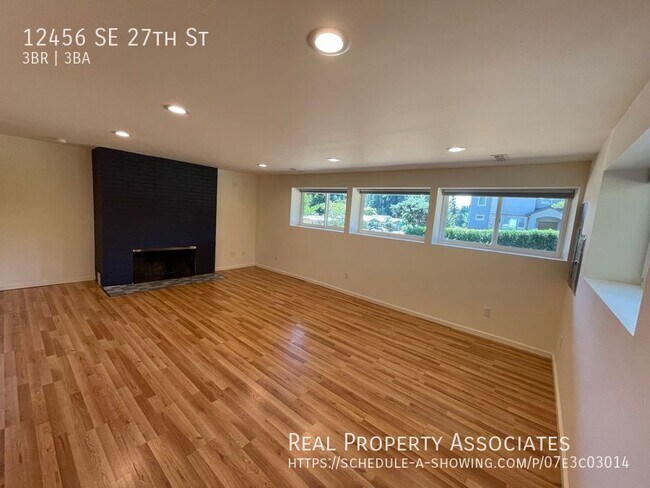 Building Photo - 12456 SE 27th St
