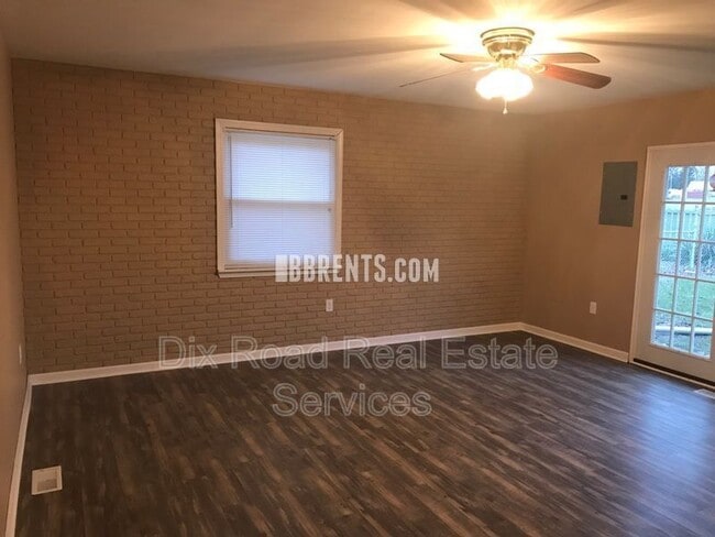 Building Photo - 7100 Kinsey Rd