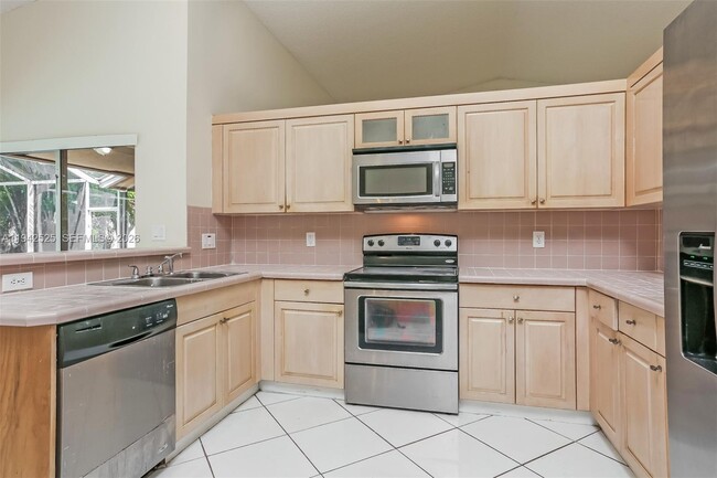 Building Photo - 19340 NW 8th St