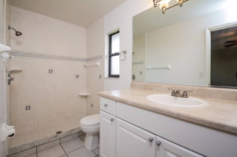 Building Photo - 7812 38th Ct E
