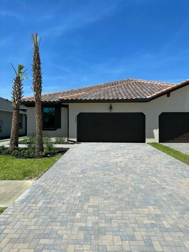 Building Photo - 1295 Tangled Orch Trce