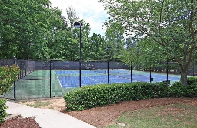 Building Photo - 10752 Camarilla Ct