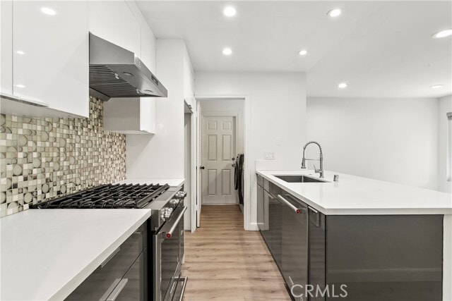 Building Photo - 2811 Sierra Canyon Way