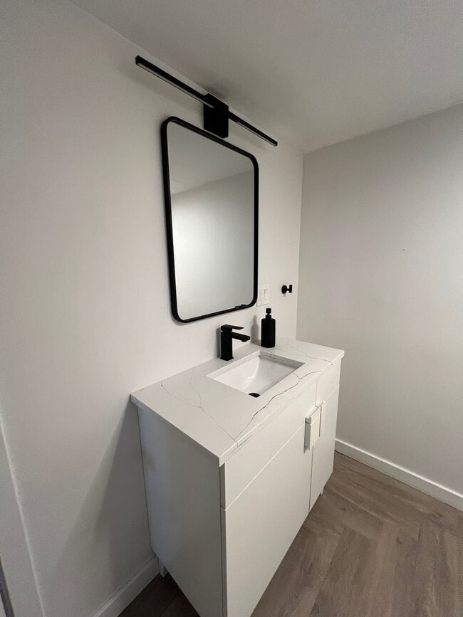 Building Photo - Modern solace meets nostalgic comfort in this stunning 3BR/3BA beauty 4800/Mo