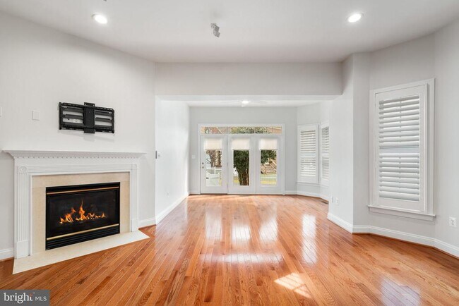 Building Photo - 9185 Topaz St