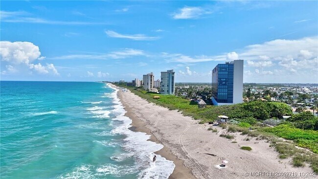 Building Photo - 10200 S Ocean Dr