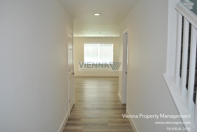Building Photo - 4818 Morgera Ln