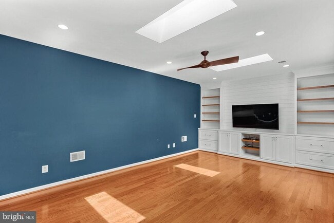 Building Photo - 12545 Browns Ferry Rd