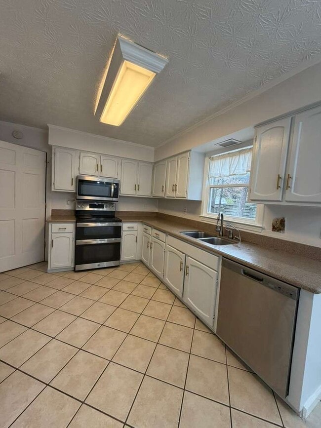 Building Photo - 5065 Irish Spring Ct