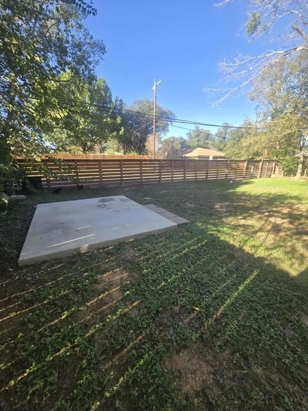 Building Photo - 724 Ramsey Ave