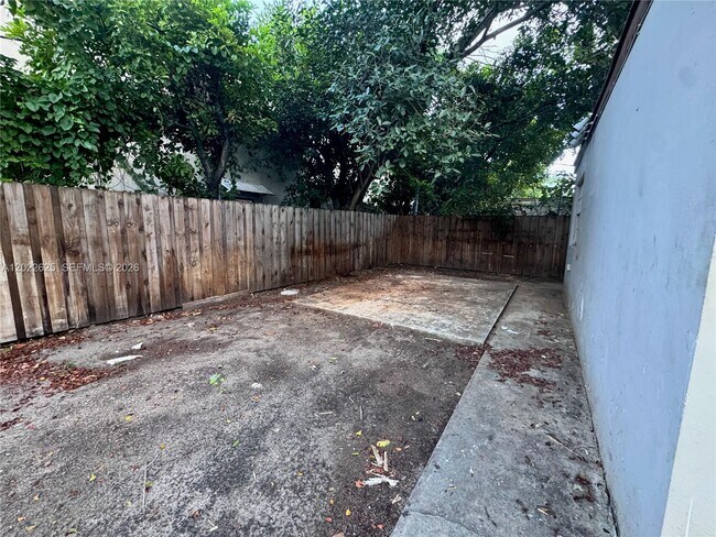 Building Photo - 5931 Wiley St