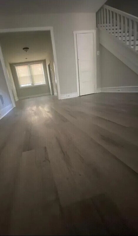 Building Photo - 2507 S Dewey St