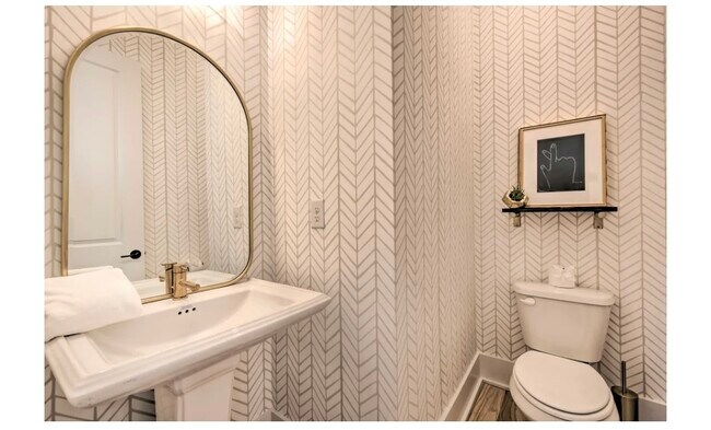 Building Photo - 294 Reed Walk SW