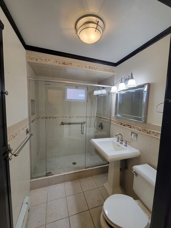 Building Photo - 4765 Washington St