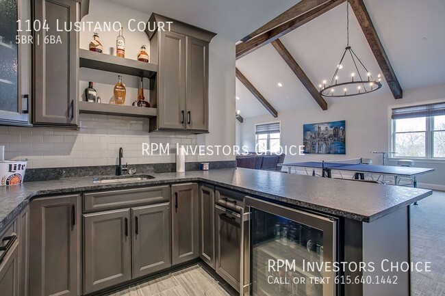 Building Photo - 1104 Lusitano Ct