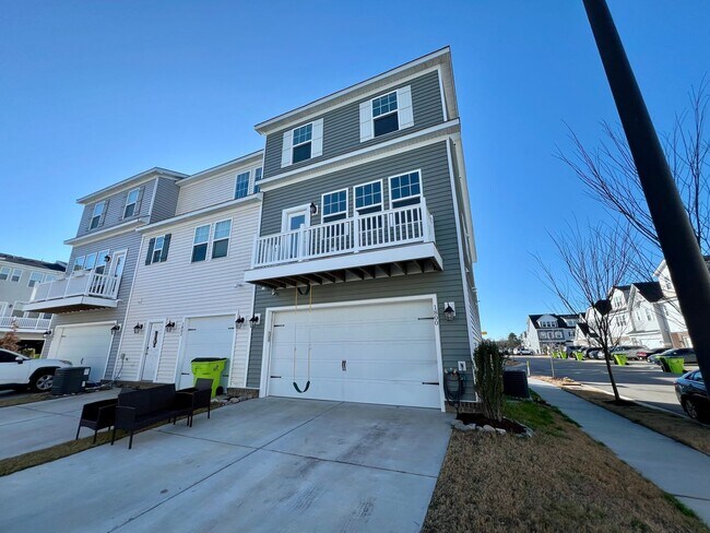 Building Photo - New Contruction Rental in the Reserve of Grassfield