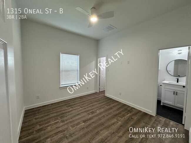 Building Photo - 1315 Oneal St