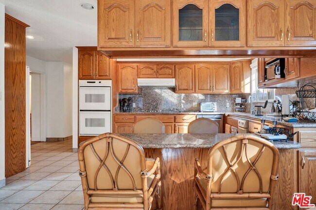 Building Photo - 7121 Arizona Ave