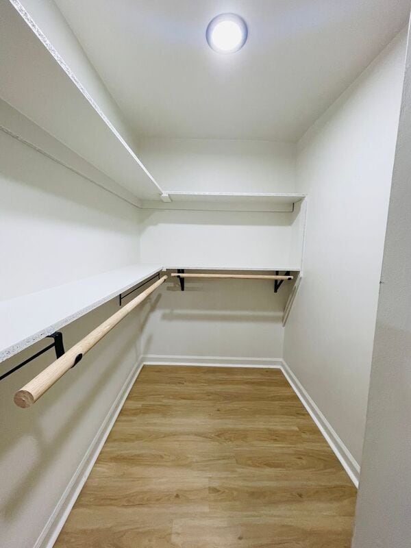 Building Photo - 2010 W 95th St