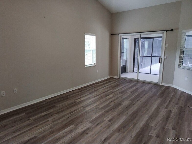 Building Photo - 2905 W Beamwood Dr
