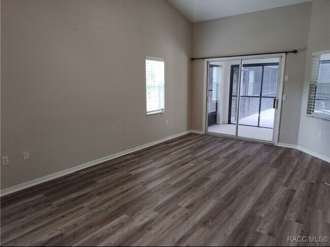 Building Photo - 2905 W Beamwood Dr