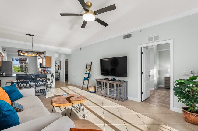 Building Photo - 10307 Heritage Bay Blvd