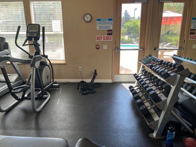 Building Photo - Luxury Condo in Natomas!