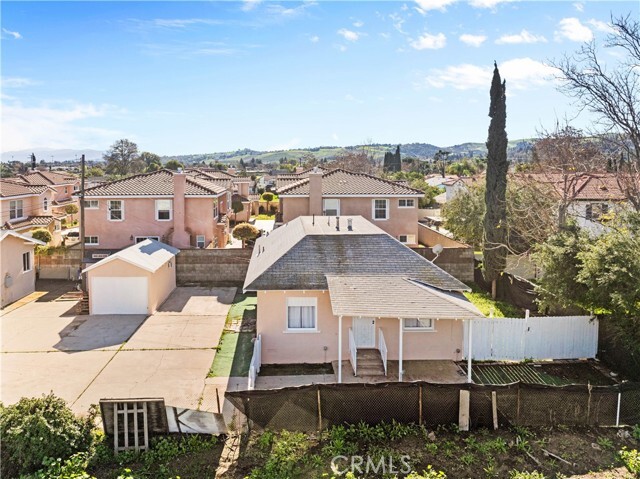 Building Photo - 1445 S Rebecca St