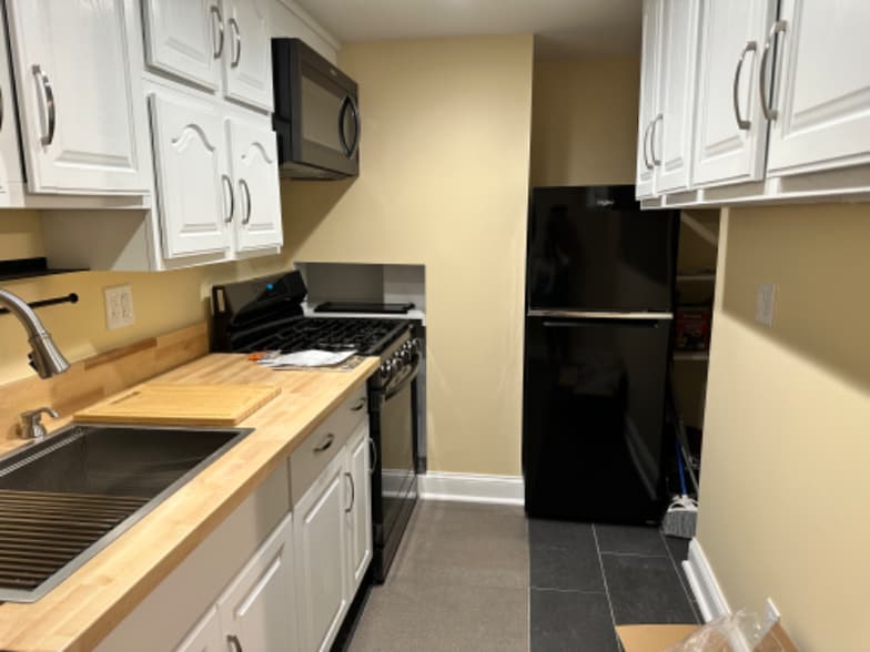 Building Photo - 248 Adelphi St