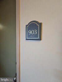 Building Photo - 301 N Beauregard St