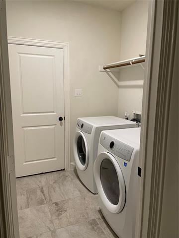 Building Photo - 10816 Brownwood Pl