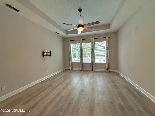 Building Photo - 505 Windwalker Dr
