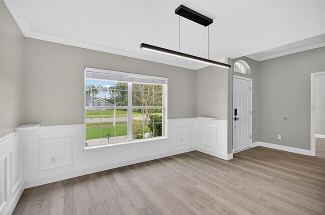 Building Photo - 37 Burnside Dr