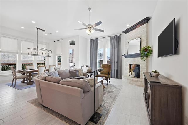 Building Photo - 1705 Bird Cherry Ln