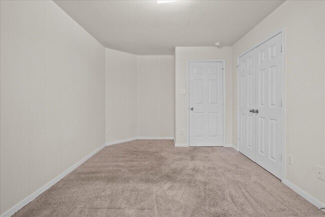 Building Photo - 2834 Arica Ln