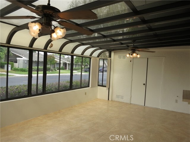 Building Photo - 8886 Plumas Cir