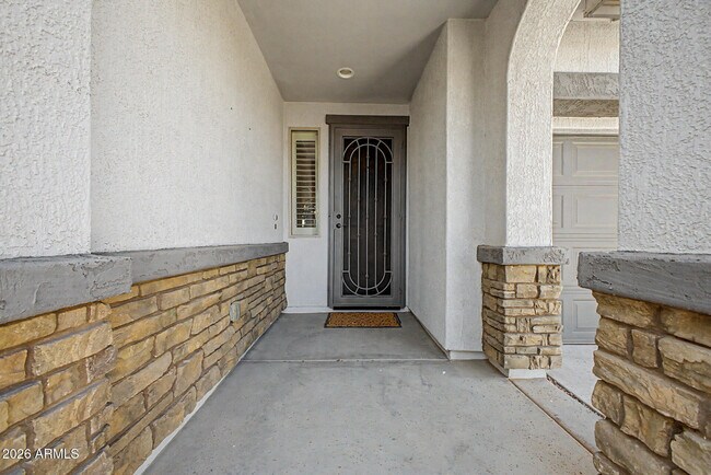 Building Photo - 22503 E Calle de Flores