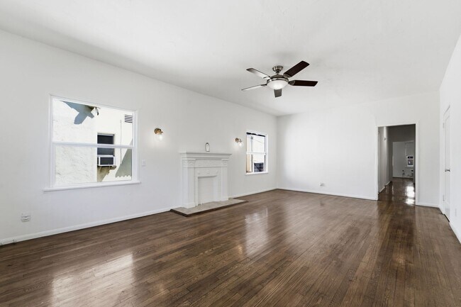Building Photo - 408 N Spaulding Ave