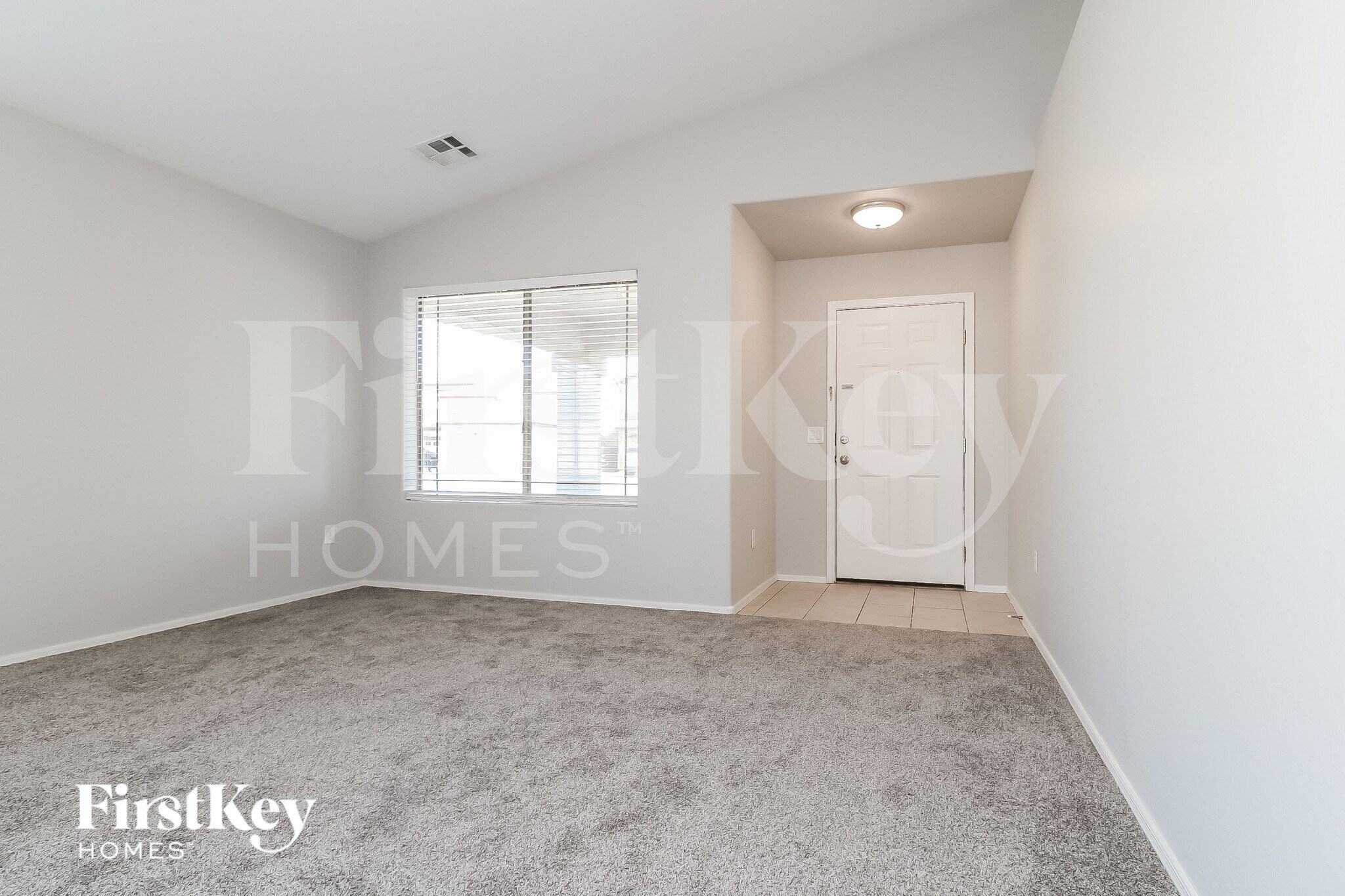 Building Photo - 11233 W Locust Ln